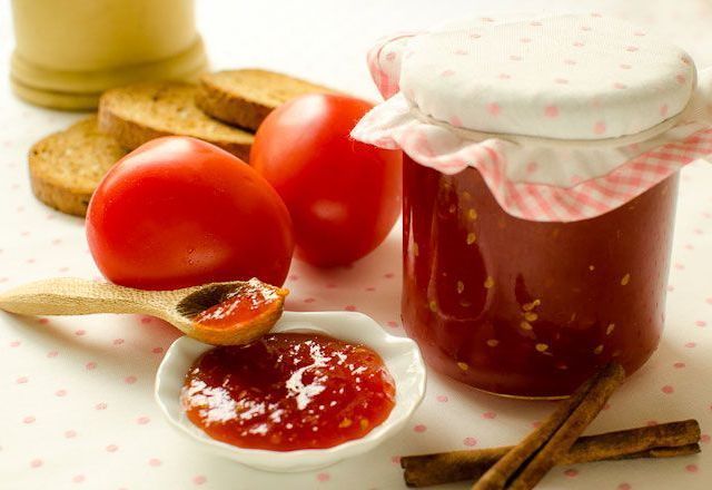 mermelada-de-tomates-casera-000